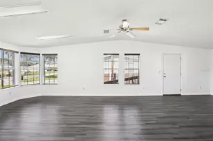 12373 Tree St, Largo, FL 33773 - Photo 17