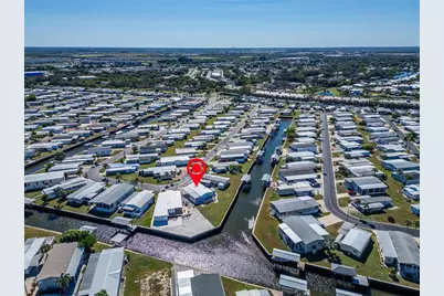 126 W Saint Johns Way, Apollo Beach, FL 33572 - Photo 3