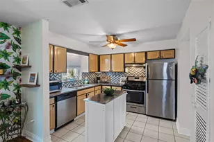10008 Daffodil Street N, Pinellas Park, FL 33782 - Photo 13