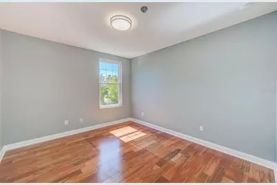 1110 Highland Street S, Saint Petersburg, FL 33701 - Photo 29