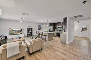 7125 S Shore Dr S, South Pasadena, FL 33707 - Photo 9