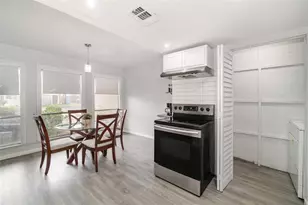 1838 Warringwood Dr, Orlando, FL 32839 - Photo 11