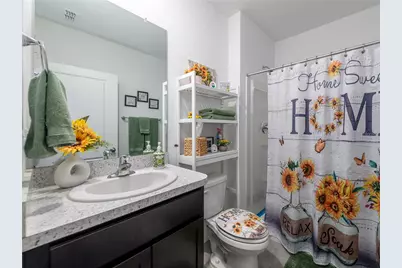 6284 Wandering Willow Drive, Wesley Chapel, FL 33545 - Photo 17