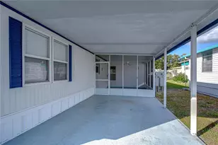 38541 Windflower Ave, Zephyrhills, FL 33542 - Photo 3