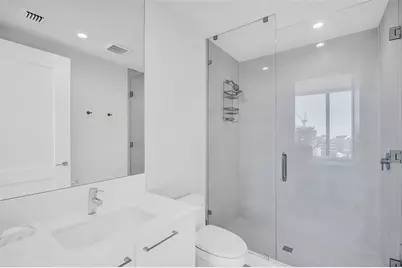 301 1st Street S #2105, Saint Petersburg, FL 33701 - Photo 39