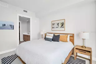 301 1st St S, Saint Petersburg, FL 33701 - Photo 19