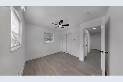 730 Lynndale Street N, Saint Petersburg, FL 33703 - Photo 29