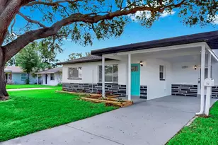 730 Lynndale St N, Saint Petersburg, FL 33703 - Photo 3