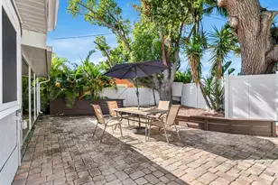2290 60th Way N, Saint Petersburg, FL 33710 - Photo 19