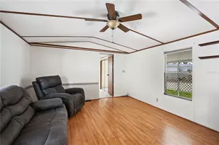 5015 Shirley Cir, Zephyrhills, FL 33542 - Photo 11