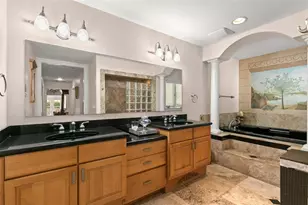 3498 Shoreline Cir, Palm Harbor, FL 34684 - Photo 45