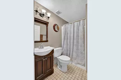 6220 W Thorpe Street, Tampa, FL 33611 - Photo 13