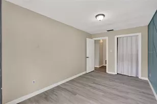 6220 W Thorpe St, Tampa, FL 33611 - Photo 17
