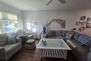 211 Pasadena Ave N, Saint Petersburg, FL 33710 - Photo 11