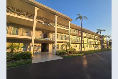 211 Pasadena Avenue N #107, Saint Petersburg, FL 33710 - Photo 29