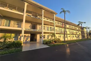 211 Pasadena Ave N, Saint Petersburg, FL 33710 - Photo 29