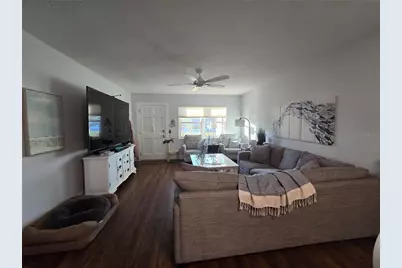 211 Pasadena Avenue N #107, Saint Petersburg, FL 33710 - Photo 13