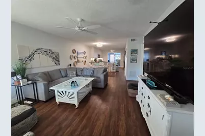 211 Pasadena Avenue N #107, Saint Petersburg, FL 33710 - Photo 9