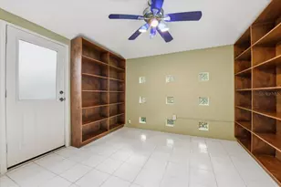 2713 Chambray Ln, Tampa, FL 33611 - Photo 25