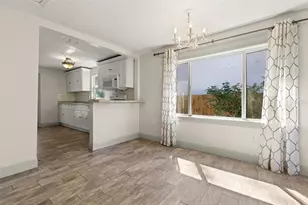 8507 Claonia St, Tampa, FL 33614 - Photo 9