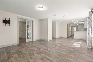 8507 Claonia St, Tampa, FL 33614 - Photo 5