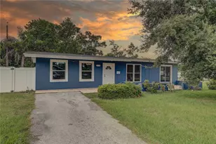 3230 51st St N, Saint Petersburg, FL 33710 - Photo 1
