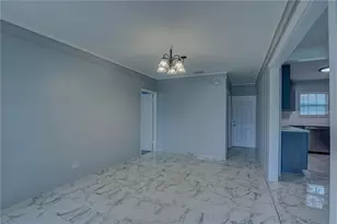 3230 51st St N, Saint Petersburg, FL 33710 - Photo 11