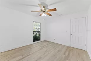 5819 Dory Way, Tampa, FL 33615 - Photo 33