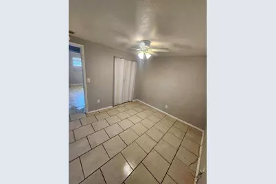 5204 N 45th Street, Tampa, FL 33610 - Photo 3