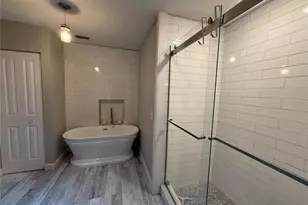 13717 Lazy Oak Dr, Tampa, FL 33613 - Photo 13