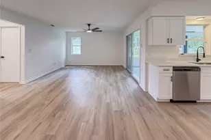 32 Barrister Ln, Palm Coast, FL 32137 - Photo 5