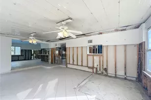 2176 N Watersedge Dr, Crystal River, FL 34429 - Photo 21