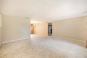 11918 Orangewood Dr, Dade City, FL 33525 - Photo 15