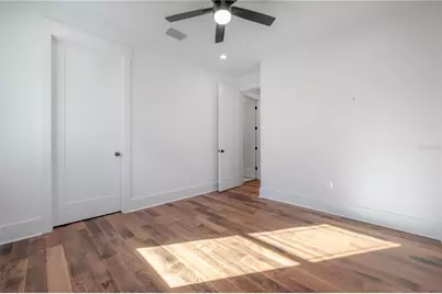 810 E Frierson Avenue, Tampa, FL 33603 - Photo 21