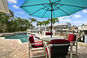 17450 2nd St E, Redington Shores, FL 33708 - Photo 15