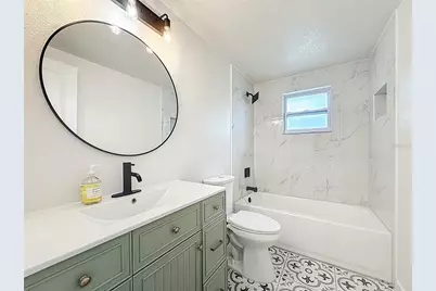 510 62 Avenue NE, Saint Petersburg, FL 33702 - Photo 21