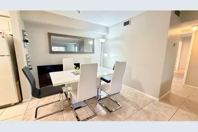 9481 Highland Oak Drive #804, Tampa, FL 33647 - Photo 9