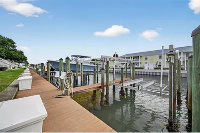 4924 Beach Drive SE #F, Saint Petersburg, FL 33705 - Photo 3