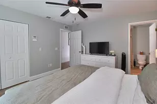 4900 Rosedale Pl N, Saint Petersburg, FL 33714 - Photo 21