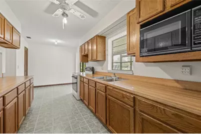 2005 Spirit Lake Road, Winter Haven, FL 33880 - Photo 11