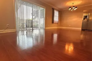 13727 Juniper Blossom Dr, Tampa, FL 33618 - Photo 11