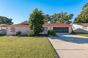 7216 Embassy Blvd, Port Richey, FL 34668 - Photo 1