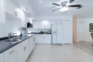 2101 Sunset Point Rd, Clearwater, FL 33765 - Photo 17