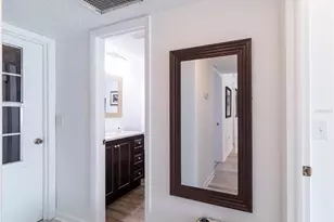 2101 Sunset Point Rd, Clearwater, FL 33765 - Photo 25