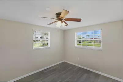 185 Salem Avenue NW, Port Charlotte, FL 33952 - Photo 19