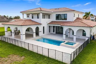 10910 Brooksnest Ct, Lithia, FL 33547 - Photo 47