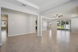 13417 Lakeview Oaks Ln, Riverview, FL 33579 - Photo 5