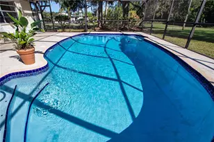 602 10th St SW, Ruskin, FL 33570 - Photo 51