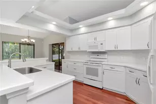 4938 Yellowstone Dr, New Port Richey, FL 34655 - Photo 9