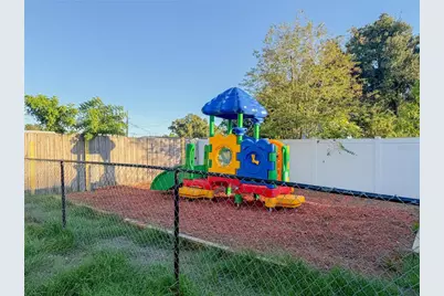 4922 S 84th Street, Tampa, FL 33619 - Photo 9